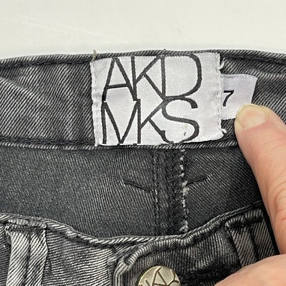 AKADEMIKS Black Wash Distressed Skinny Jeans Size 7 Low-Rise Embroidered Hip-Hop - Picture 8 of 16